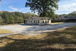 7483 Covington Hwy, Lithonia, GA 30058 - Photo 3