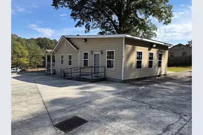 7483 Covington Highway, Lithonia, GA 30058 - Photo 5