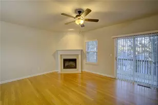 2161 Meadow Peak Rd, Duluth, GA 30097 - Photo 7