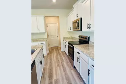 4166 Oakwood Terrace Court, Oakwood, GA 30566 - Photo 7