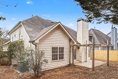 2768 Royal Bluff, Decatur, GA 30030 - Photo 21