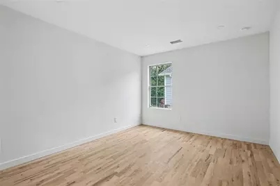 2768 Royal Bluff, Decatur, GA 30030 - Photo 15