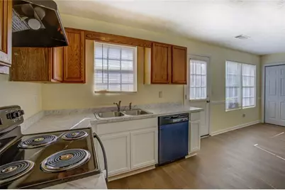 360 Crestfield Circle, Covington, GA 30016 - Photo 11