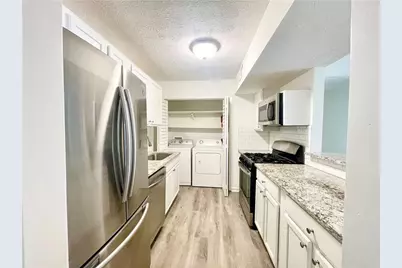 320 Park Ridge Circle, Marietta, GA 30068 - Photo 15