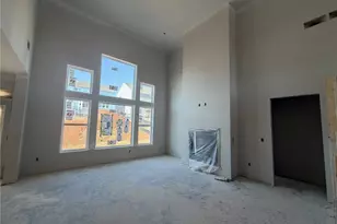 728 Crystal Lk Pkwy, Hoschton, GA 30548 - Photo 3