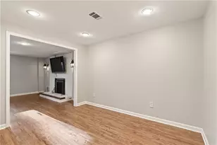 210 Tynebrae Pl, Roswell, GA 30075 - Photo 43