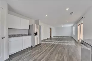 65 Oxford Ln, Kingston, GA 30145 - Photo 13