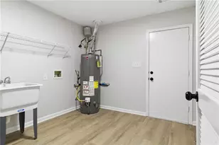 2110 Meadow View Ct, Grayson, GA 30017 - Photo 25