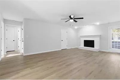 2110 Meadow View Court, Grayson, GA 30017 - Photo 11