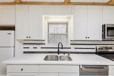 8139 Lake View Terrace, Riverdale, GA 30274 - Photo 15