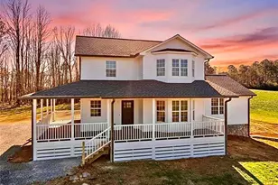 130 Wingate Dr, Ellijay, GA 30540 - Photo 1