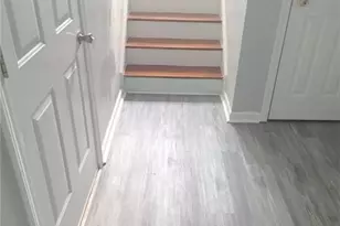 3259 Meadow Point Dr, Snellville, GA 30039 - Photo 3