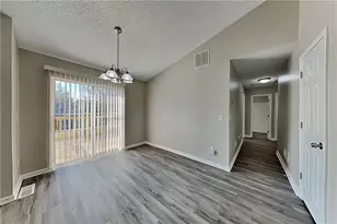 209 Bainbridge Cir, Dallas, GA 30132 - Photo 5