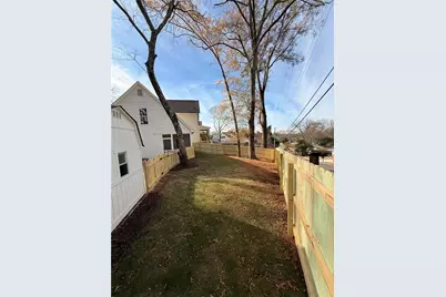 180 Summit Avenue SE, Marietta, GA 30060 - Photo 3