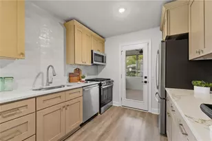 180 Summit Ave SE, Marietta, GA 30060 - Photo 11