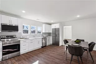 1721 Hortense Pl NW, Atlanta, GA 30318 - Photo 15