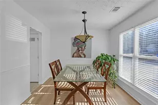 3554 Portsmouth Cir, Lithonia, GA 30038 - Photo 3