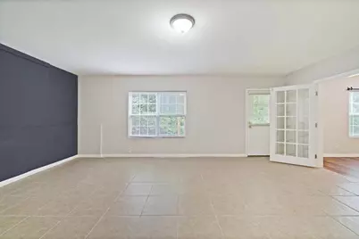 5745 Village Loop, Fairburn, GA 30213 - Photo 35