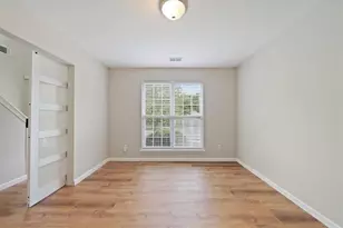 5745 Village Loop, Fairburn, GA 30213 - Photo 7