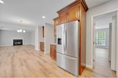 5745 Village Loop, Fairburn, GA 30213 - Photo 11