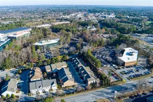 3985 Duke Reserve Cir, Peachtree Corners, GA 30092 - Photo 63