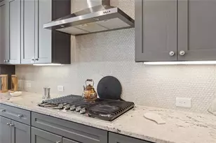 3985 Duke Reserve Cir, Peachtree Corners, GA 30092 - Photo 11