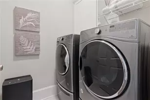 3985 Duke Reserve Cir, Peachtree Corners, GA 30092 - Photo 25