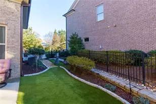 3985 Duke Reserve Cir, Peachtree Corners, GA 30092 - Photo 43