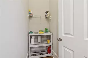 3985 Duke Reserve Cir, Peachtree Corners, GA 30092 - Photo 33