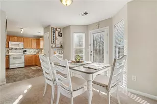 262 Fox Creek Blvd, Woodstock, GA 30188 - Photo 9