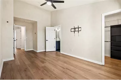 1133 Liberty Parkway NW, Atlanta, GA 30318 - Photo 9