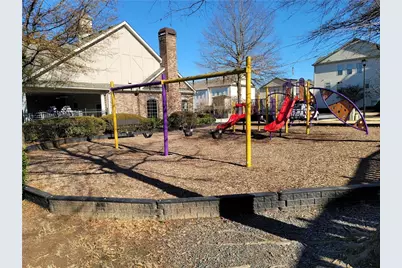 2043 Village Crest Drive NW, Atlanta, GA 30318 - Photo 29