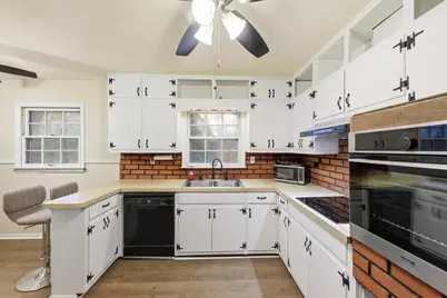 8435 Campbellton Fairburn, Fairburn, GA 30213 - Photo 3