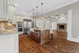 297 Greyhaven Ln, Marietta, GA 30068 - Photo 19