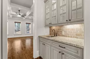 297 Greyhaven Ln, Marietta, GA 30068 - Photo 15