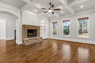 297 Greyhaven Ln, Marietta, GA 30068 - Photo 17