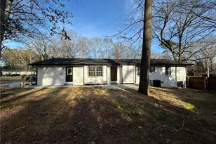 841 Woods Ct, Lawrenceville, GA 30044 - Photo 5