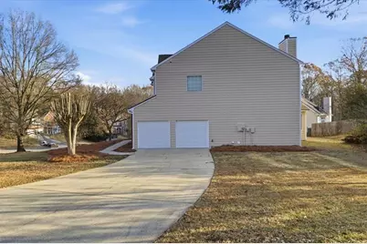 3380 Lake Breeze Court, Villa Rica, GA 30180 - Photo 5