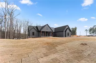 3255 Tanners Mill Rd, Gainesville, GA 30507 - Photo 5