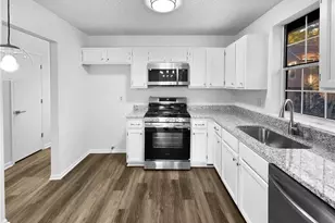 587 Tarragon Wy SW, Atlanta, GA 30331 - Photo 9