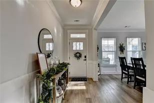 572 Redfish Wy, Hoschton, GA 30548 - Photo 3