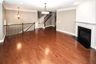 1004 E Paces Chase NE, Atlanta, GA 30326 - Photo 7