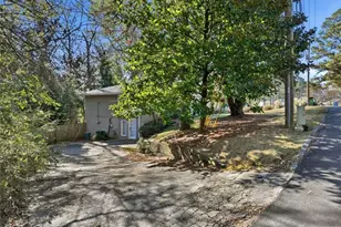 2002 Drew Valley Road NE, Brookhaven, GA 30319 - Photo 27