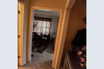 493 E Lake Drive, Riverdale, GA 30274 - Photo 9