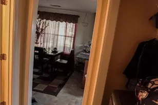 493 E Lake Dr, Riverdale, GA 30274 - Photo 9