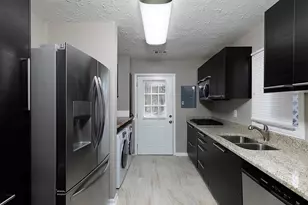 1306 Kasandra Dr SE, Marietta, GA 30067 - Photo 13