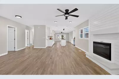 18 Dyer Circle, Carrollton, GA 30116 - Photo 3