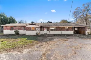 2116 Memorial Park Dr, Gainesville, GA 30504 - Photo 1