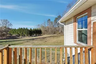 4052 Sutton Rd, Gainesville, GA 30506 - Photo 3