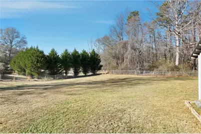 4052 Sutton Road, Gainesville, GA 30506 - Photo 5